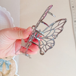バンスクリップヘアクリップ ダークグレーブラックシルバー蝶ちょうちょ韓国可愛いハート揺れる 20枚目の画像