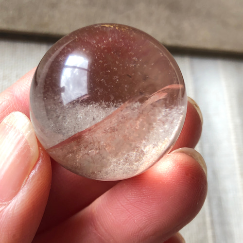 高品質ピンクアメジストザクザク虹入スフィア丸玉模様