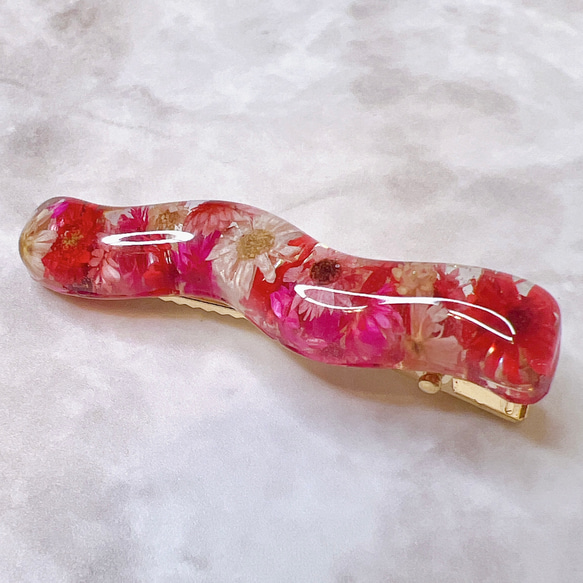 うにょうにょヘアクリップ♡レッド×ピンクのお花埋め尽くし 1枚目の画像