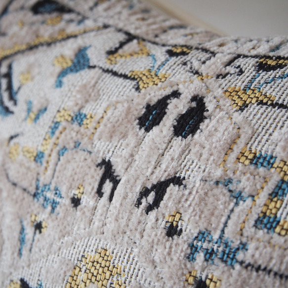 【繊細な模様は織物の最高峰】シェニール織・トルコクッションカバー 5枚目の画像