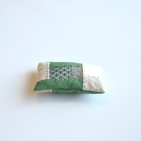 Green Matsukasa [Kogin sashimi x patchwork] 亞麻迷你小袋：非常適合存放配件盒。 第3張的照片