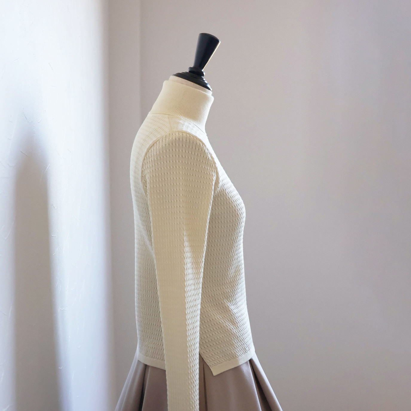 【色が選べる◎】エアーウール タートルニットプルオーバー【アイボリー】