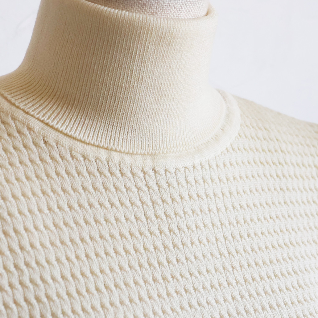 【色が選べる◎】エアーウール タートルニットプルオーバー【アイボリー】