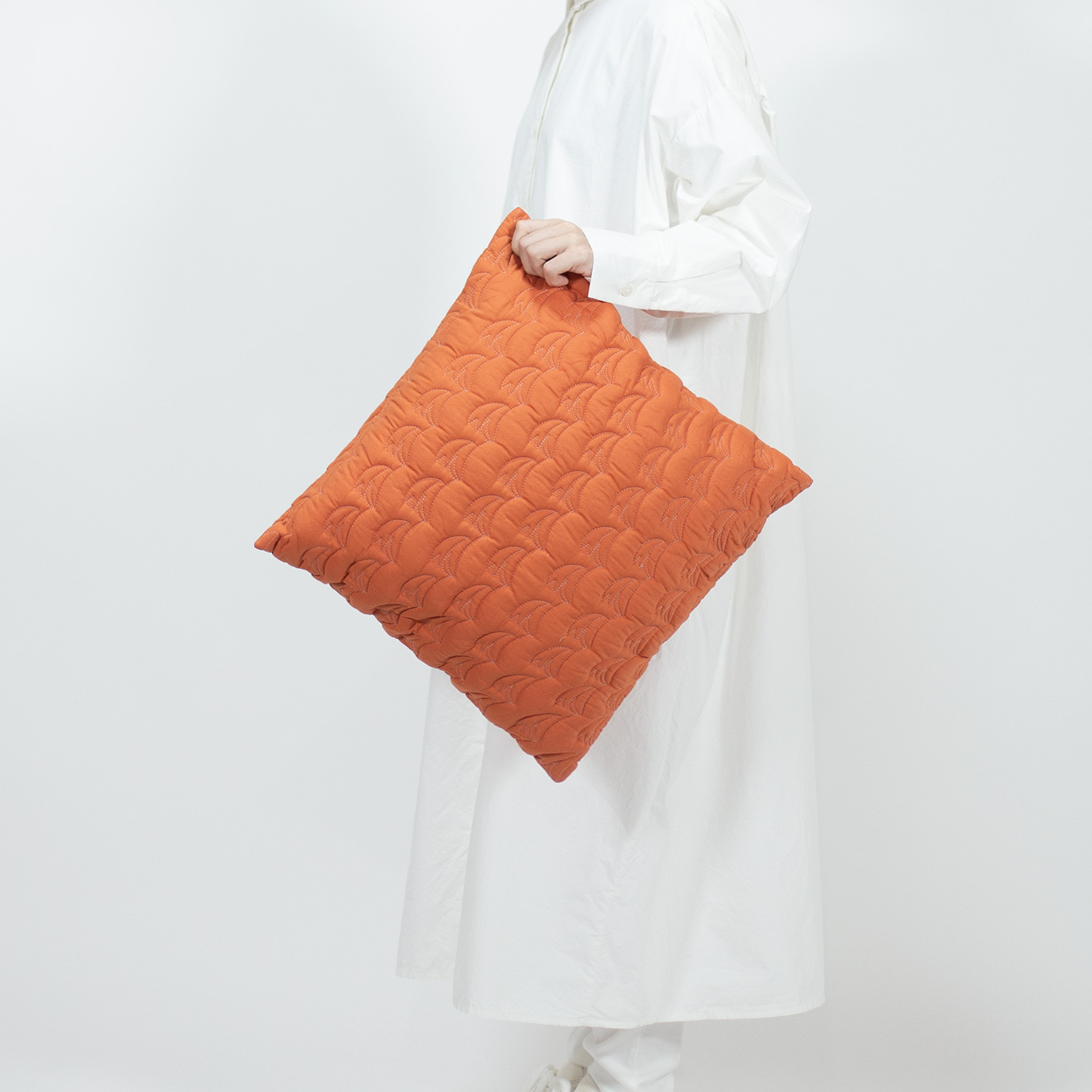 クッションカバー［うさぎりんご］