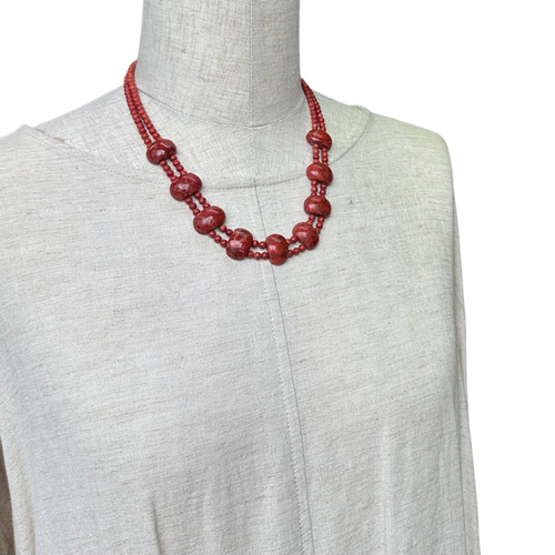 イソバナサンゴのオリジナルネックレス 特別な日の装いに 華やか 上品