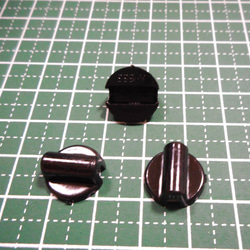 ヘアゴム貼り付け台セット（黒10個）通し穴約4×4ｍｍ 2枚目の画像