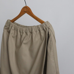＊ラスト１　春ウララＳＡＬＥ　コットンチノ生地　ラップ 巻き スカート＆パンツ　チノパンK39 5枚目の画像