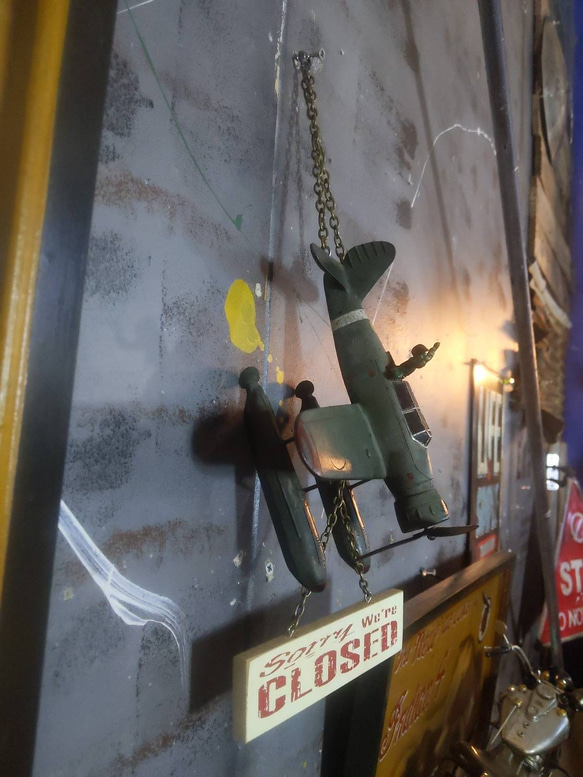 プロペラ機 水上飛行機 模型  OPEN&CLOSED 看板  ハンギングボード  #サインボード  #店舗什器 8枚目の画像