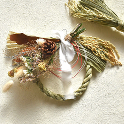 稲穂垂れるナチュラルなしめ縄飾り　お正月ドライフラワー 1枚目の画像
