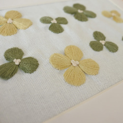 花びらひらり　刺繍フレーム　壁掛け　グリーン✕イエロー 6枚目の画像