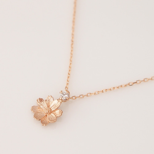 さくら　K18 ダイヤペンダント 楽天市場】K18 さくらモチーフ No.2 ダイヤモンド ペンダント