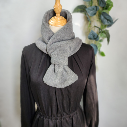 ☆あったかメルトンフリースのミニマフラー☆コンパクト☆マフラー