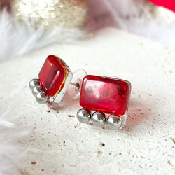 square glass metal earrings〜rectangle red〜 1枚目の画像