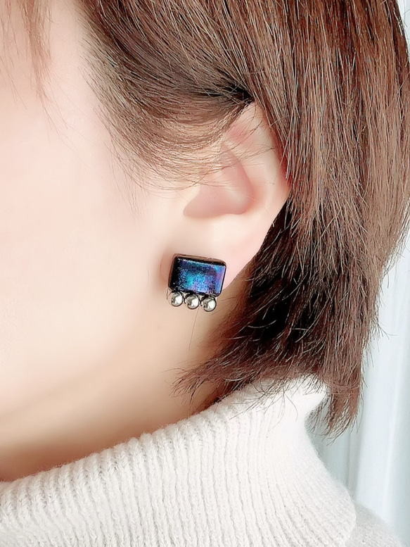 square glass metal earrings〜rectangle black〜 6枚目の画像