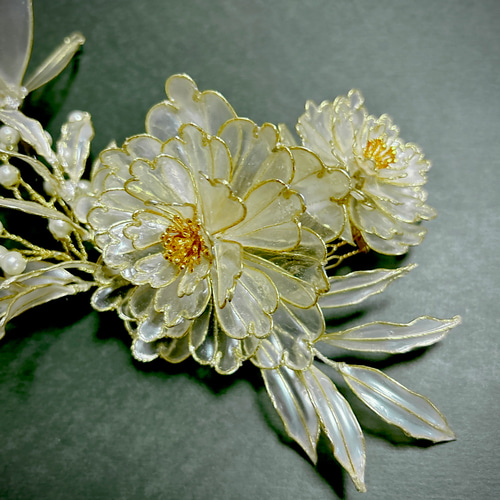 山茶花と白南天と蝶々 アメリカンフラワー コーム Rin 通販 16881989