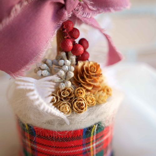 クリスマス・トピアリー25センチ】プリザーブド ドライフラワー ヒバ