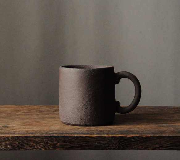 無釉陶器のマグカップ&ソーサー 4枚目の画像