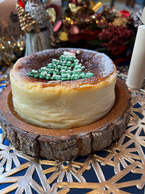 Basque cake / 4号サイズ/グルテンフリー/クリスマスケーキ/チーズケーキ/クリスマス2023 3枚目の画像