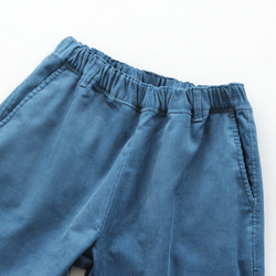 時尚錐形褲，打造簡潔外觀 燈芯絨，帶全鬆緊帶環（藍灰色） PT16。 第9張的照片