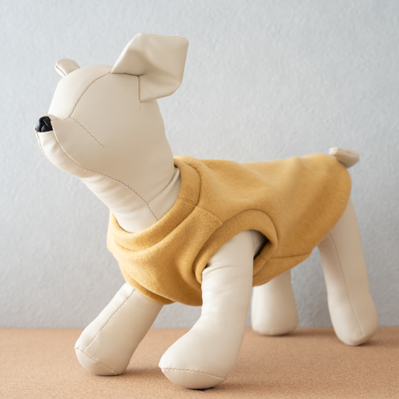 犬服   発熱保温素材  ニット  シンプル  タンクトップ  イエロー 4枚目の画像