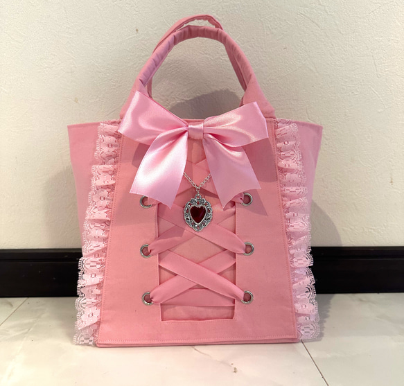 【希少】　アンテプリマ　マチ付リボントート アンテプリマ トートバッグ美品 リボン（希少 アンテプリマ マチ