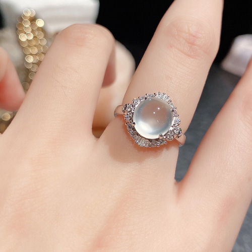 本翡翠氷種、k18金、天然ダイヤモンド指輪