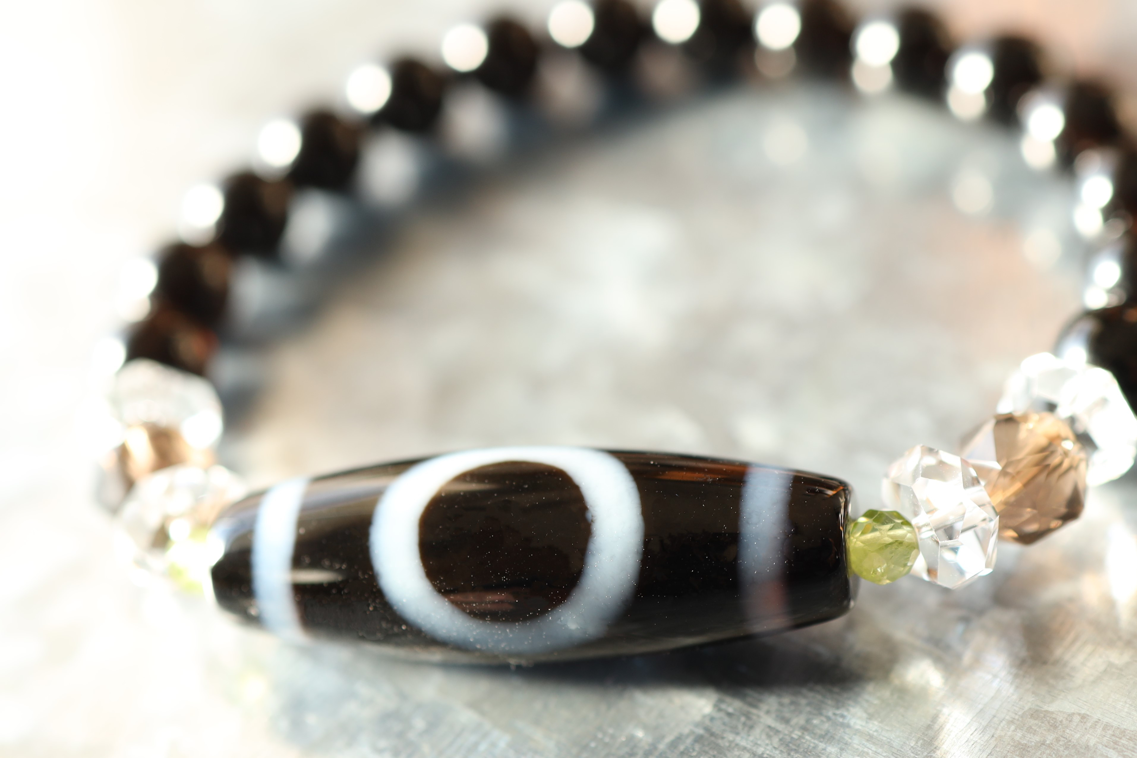 …☆チベットに伝わる聖なるお守りの宝石・至純天珠・天地天珠☆…☆天然石ブレスレット☆…