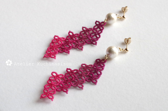 幾何圖案梭織蕾絲棉質珍珠耳環&lt;哥德粉紅&gt; 第3張的照片