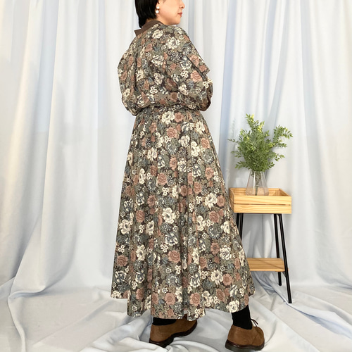 受注製作】クラシカルな花柄 ロングスカート チャコールグレー