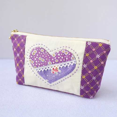 ○パッチワークの♥ハート 紫 アップリケのかわいいポーチ○ ポーチ こ