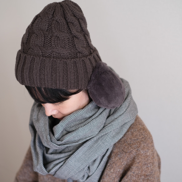 已售出超過250件！ *應市場需求，現已重新上架* 溫暖的帶耳針織帽（4色可選） 禮品 ◎ 可定制抽繩小袋 第3張的照片