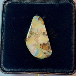 ボルダーオパール　ルース（裸石） 1枚目の画像