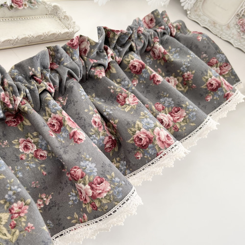 アンティークローズ柄 コットンリネン カフェカーテン バランス