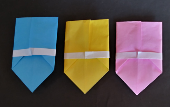 送料無料！折り紙で作った 鶴のポチ袋 ３点で！　お正月・お誕生日・成人式のお祝いに！　つる　ツル 2枚目の画像