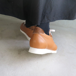 【利用原子！ ] 經典設計與高品質真皮！ EMA 運動鞋/Harako x 駱駝 第11張的照片