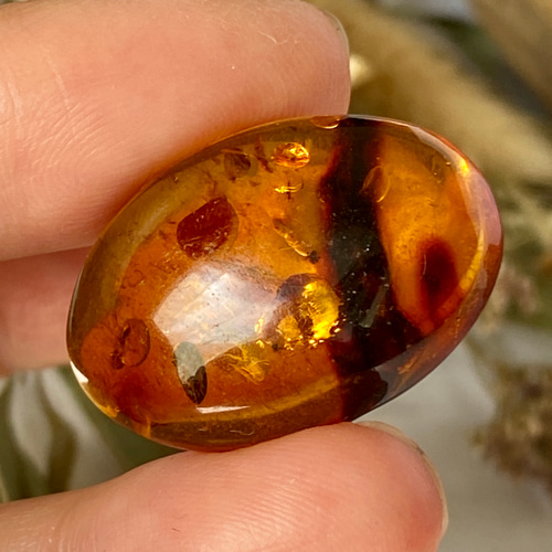 キラキラ インクルージョン♢飴色の夢♢バルティックアンバー ルース