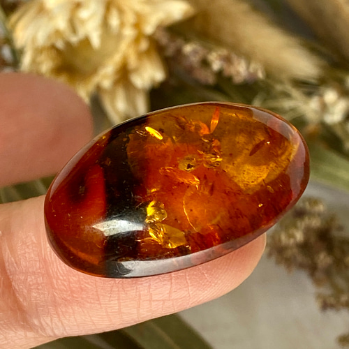 キラキラ インクルージョン♢飴色の夢♢バルティックアンバー ルース