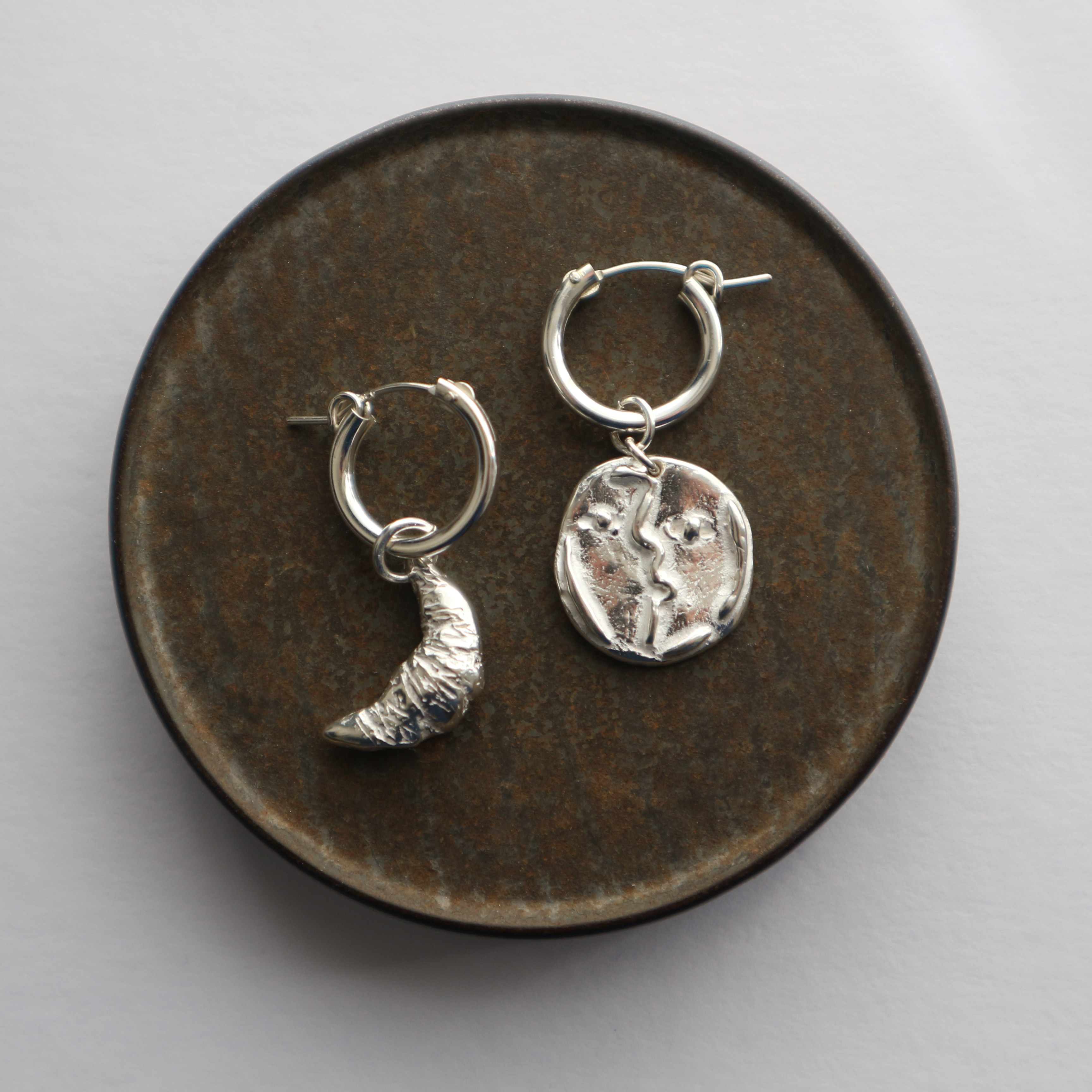 【Silver925】モンマルトルの顔なじみ＜フープピアス＞