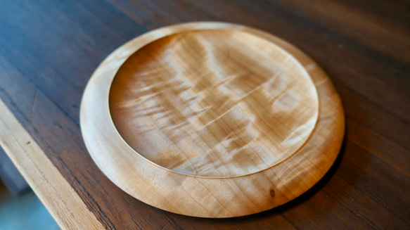 木製の皿 美術品 有田焼 陶芸家 藤井錦彩作】有田焼美術品 染錦黄金椿絵飾り皿 文字入れ