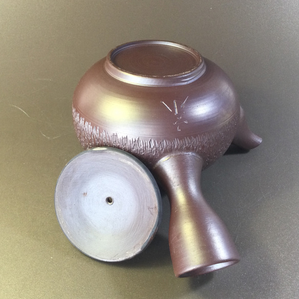手作りの陶器　焼き〆急須　　萬–1 7枚目の画像