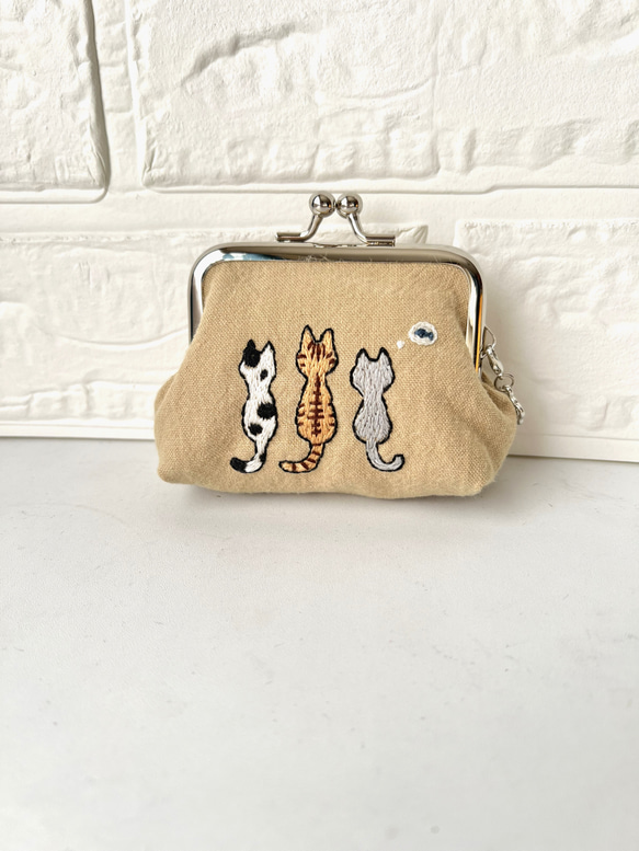 受注制作】猫刺繍がま口財布・ポーチ がま口 ルソラ 通販