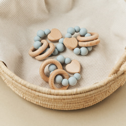 【名入れ無料！】木製歯固めリング ハート 4カラー 木製 名入れ 誕生日 ベビー 木製玩具 出産祝い ギフト ウッドトイ 13枚目の画像