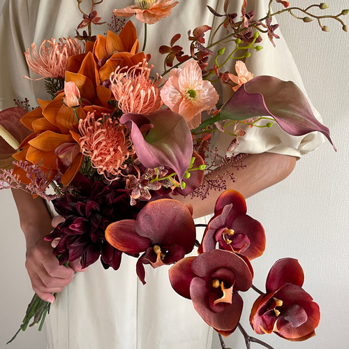 テラコッタブーケ、オレンジブーケ、胡蝶蘭ブーケ、カラー、ダリア