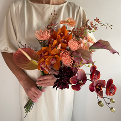 テラコッタブーケ、オレンジブーケ、胡蝶蘭ブーケ、カラー、ダリア