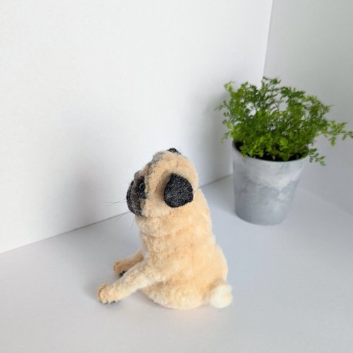 パグ 羊毛フェルト ぬいぐるみ 犬 置き物 送料無料 羊毛フェルト パグ 羊毛フェルト ぬいぐるみ 犬 置き物 送料無料 羊毛フェルト