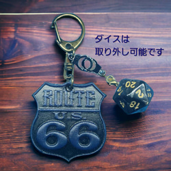 ROUTE66 ヌメ革 ダイス キーホルダー アンティーク　ネイビー 1枚目の画像