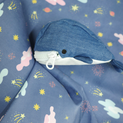 mini Whale Pouch (Dark Blue) 食いしん坊くじら小物入れ お出かけ