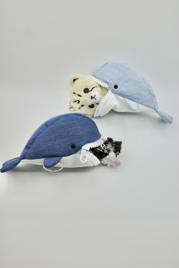 mini Whale Pouch (Light Blue) 食いしん坊くじら小物入れ 7枚目の画像