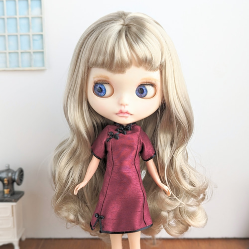 最新のデザイン 1013※ワインレッドのチャイナドレス ※ブライスアウトフィット 着せ替え服・アウトフィット