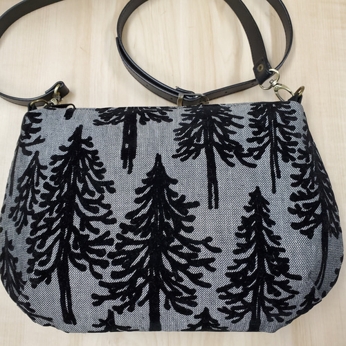 ミナペルホネン　ハンドメイド　ショルダーバッグ ミナペルホネンハンドメイドショルダーバッグ